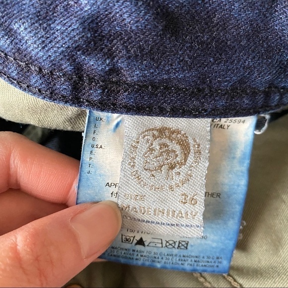 DIESEL VIKER Jeans Wash 008II Straight Leg Distressed Men's size 36 x 31 ITALY - Picture 11 of 13